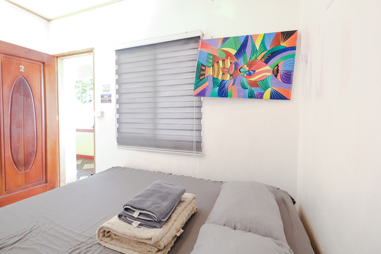 Deluxe, Beach Front
