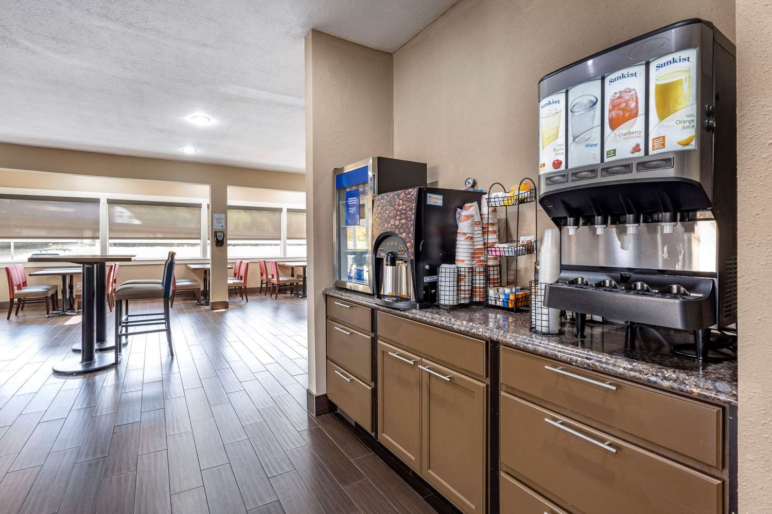 Comfort Inn & Suites Kelso - Longview 10/40
