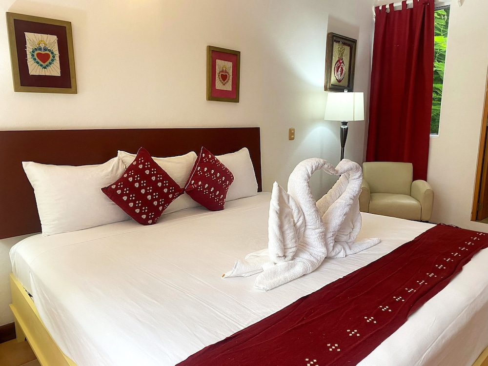 Zihil Ha Hotel 19/29