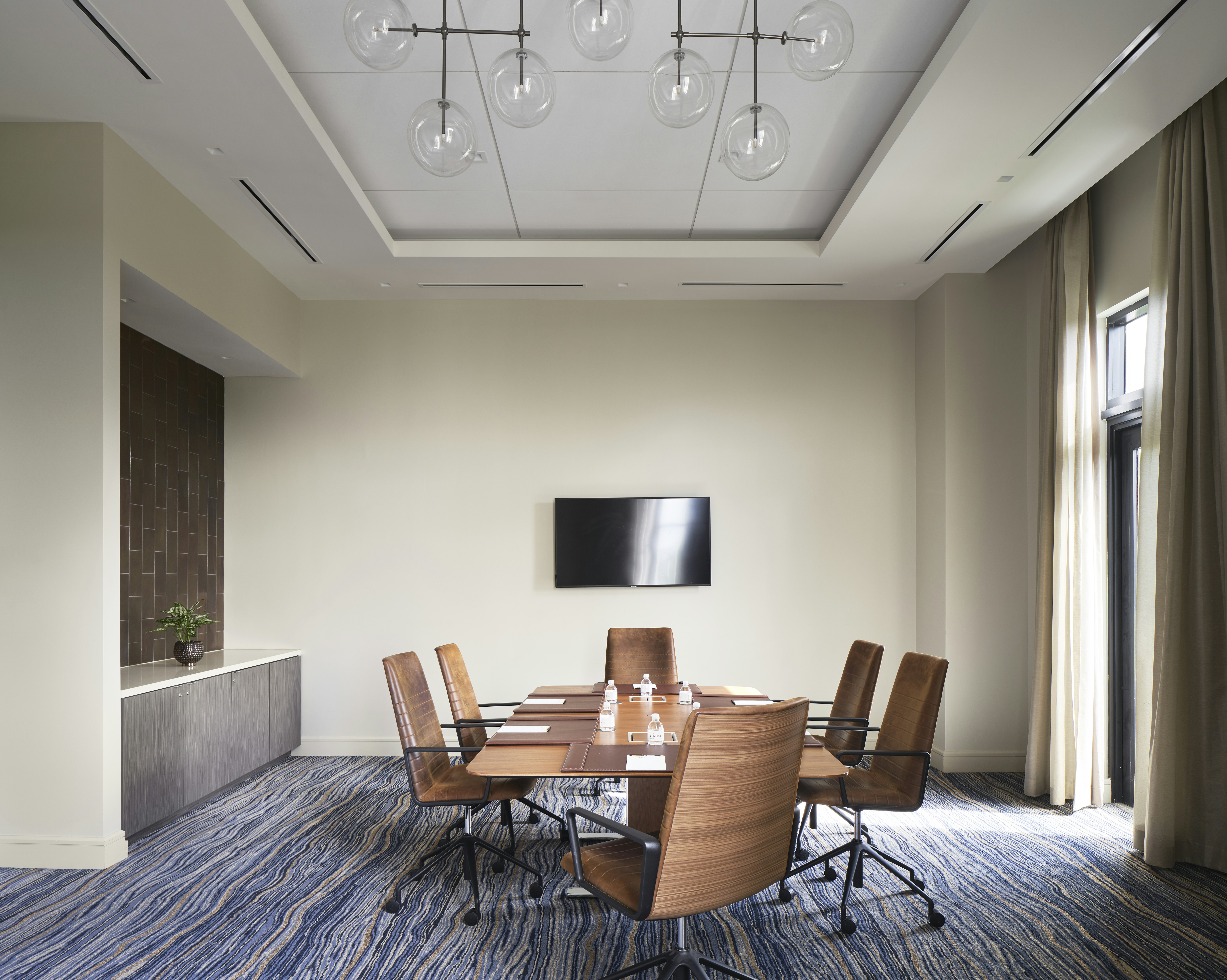 THesis Hotel Miami Coral Gables, Curio Collection by Hilton 69/80