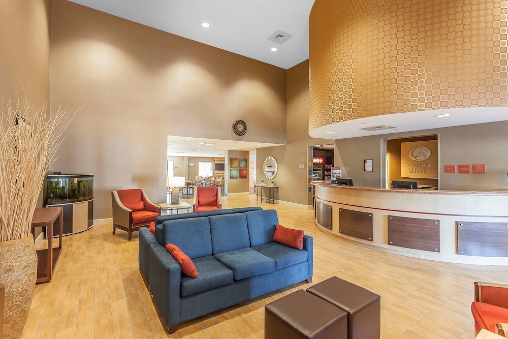 Comfort Suites Suffolk Chesapeake 37/47