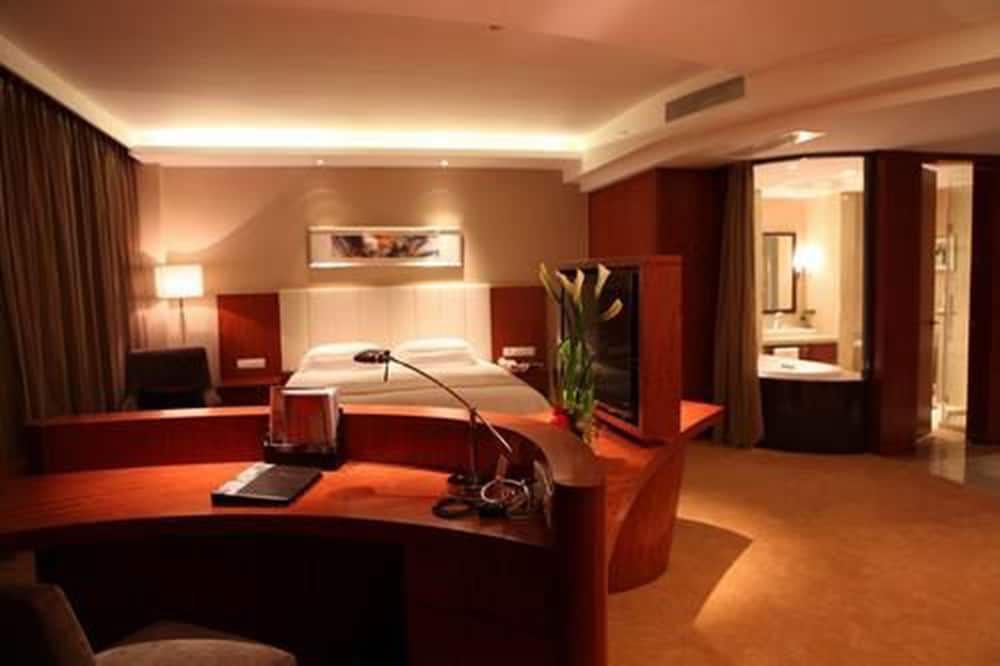 ZTG Grand Hotel Airport Hangzhou 24/50