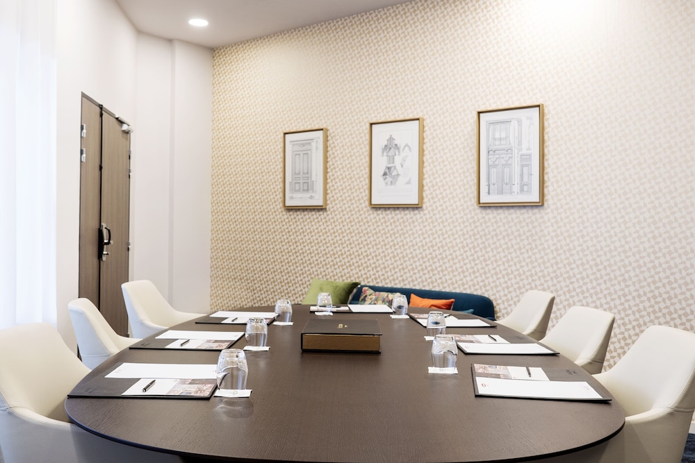 Residhome Paris Clamart 33/45