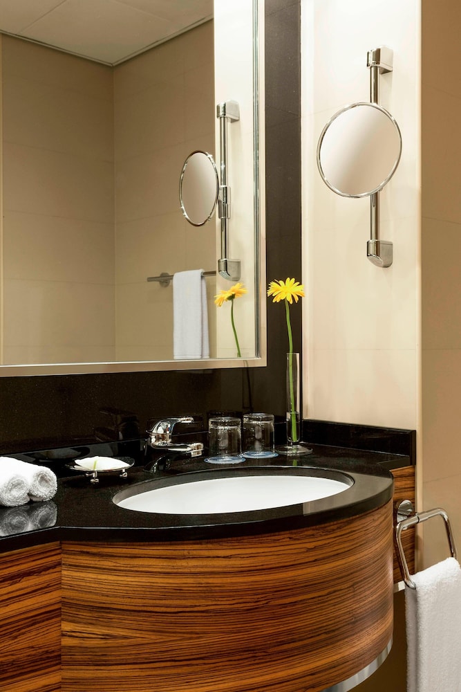 Four Points by Sheraton Bur Dubai 33/57