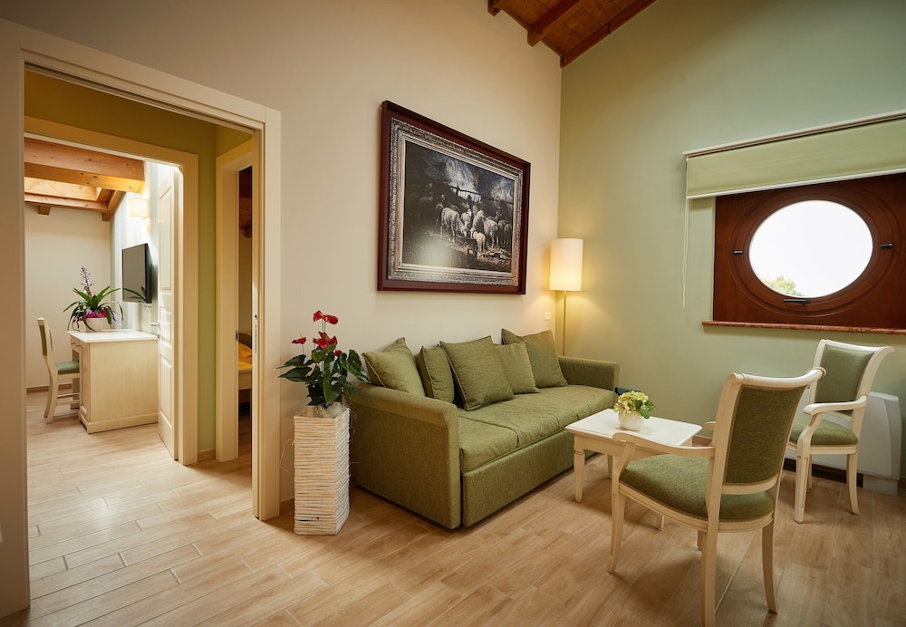 Borgo Romantico Relais 23/37