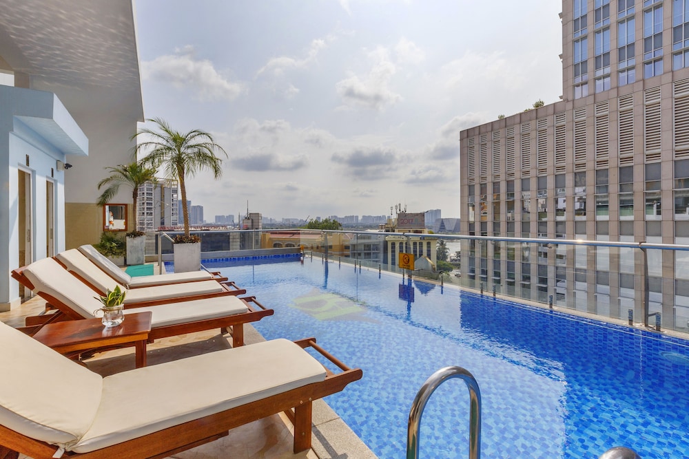 Huong Sen Annex Hotel 1/68