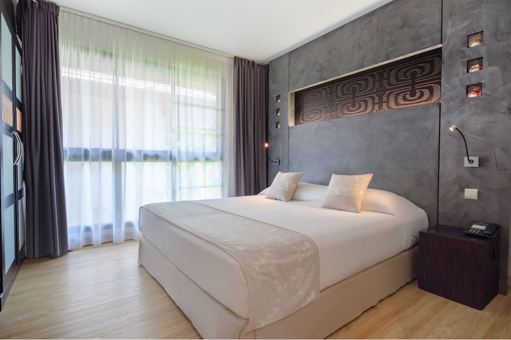 Suite, Ocean View