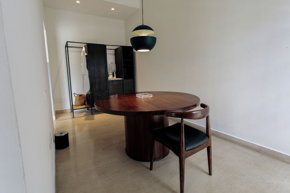 Lepic Villa Hotel 9/50