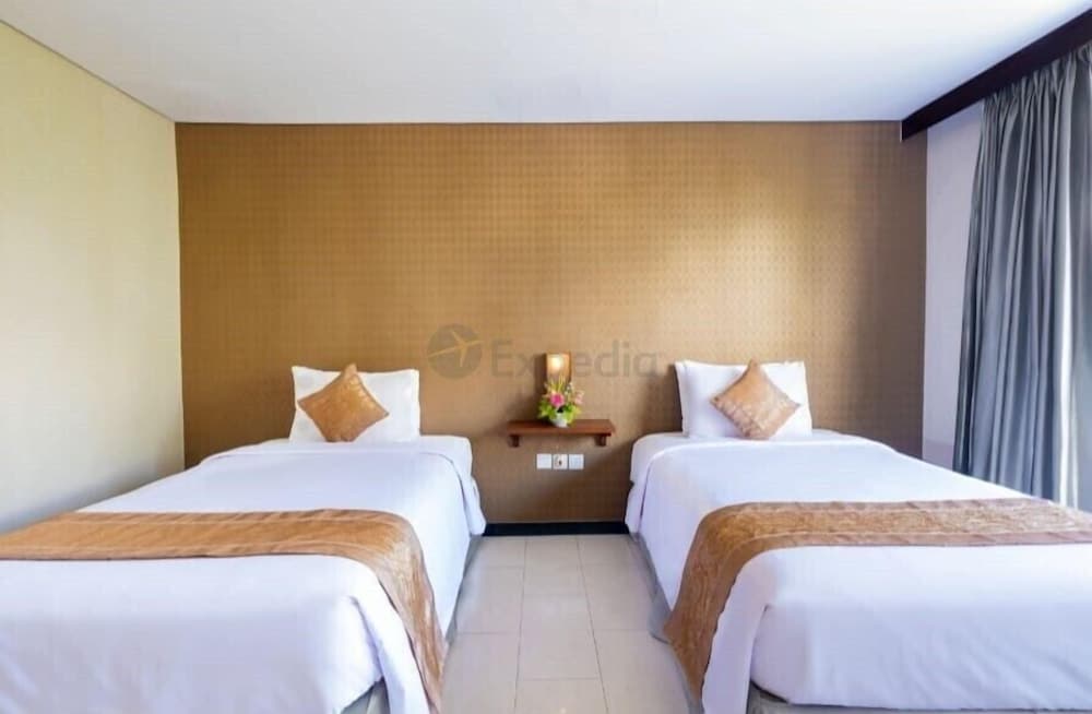 The Kanjeng Suites Kuta Galeria - Bali 21/56