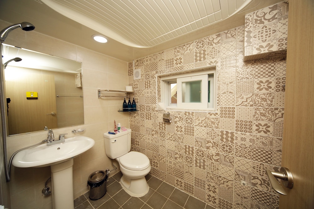 24 Guesthouse Seoul Cheongryangri 60/61