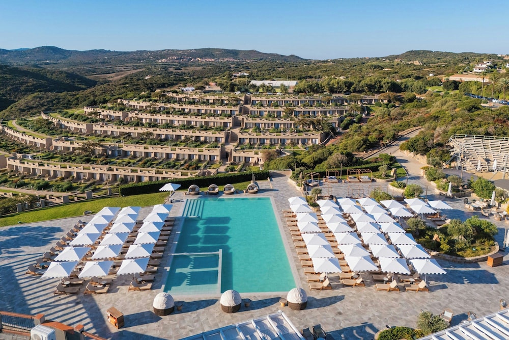 Mangia's Sardinia Resort in SANTA TERESA DI GALLURA
