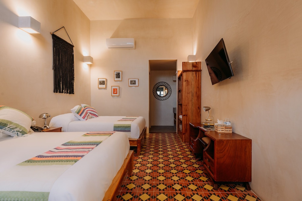Hotel Waye 27/51