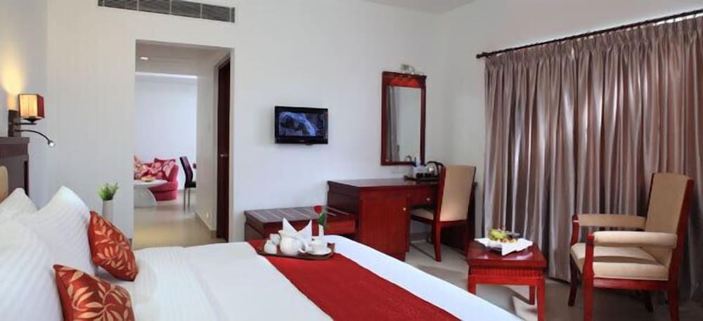 DELUXE, SUITE