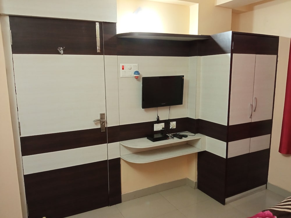 Hotel Viraat Inn 36/50