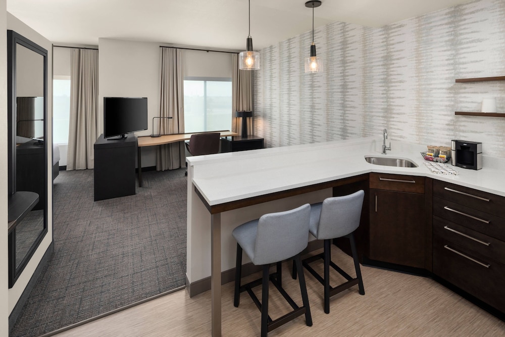 Residence Inn by Marriott East Peoria 25/36