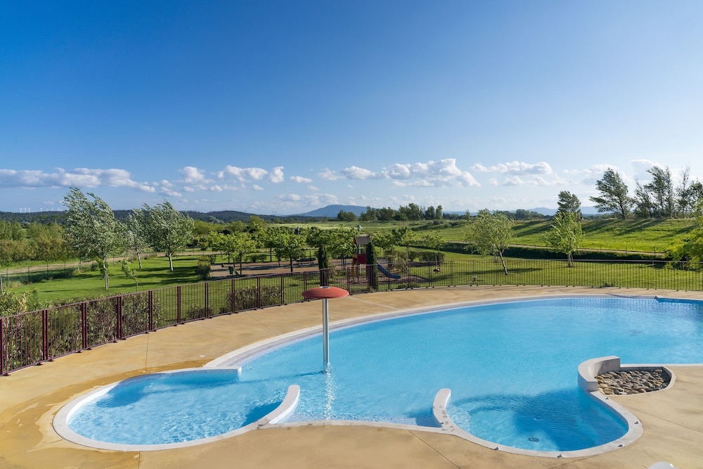 Residence Vacanceole Port Minervois / Les Hauts du lac 38/67