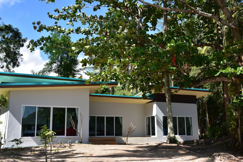 Pak Nam Resort 2/50