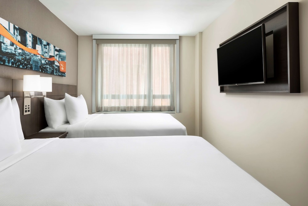 Hyatt Place New York City Times Square 7/50