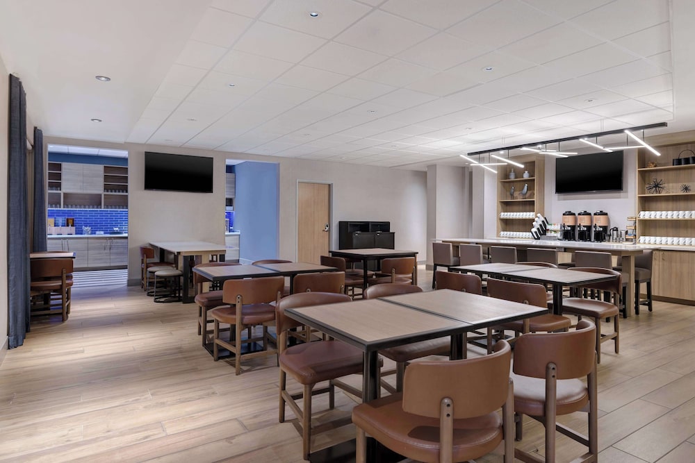 Hyatt Place Flagstaff 30/45