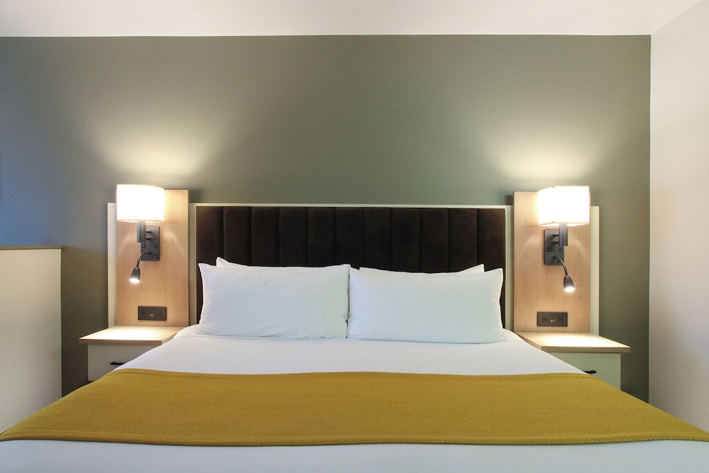 Oxford Suites Spokane Valley 29/64