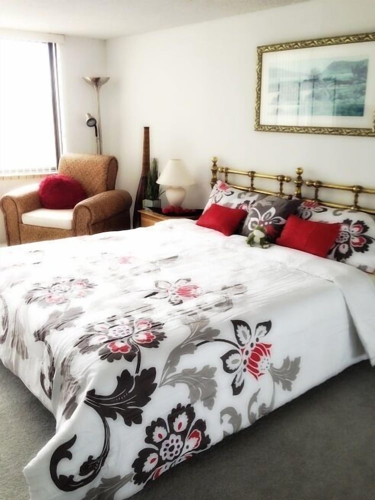 Waikiki Monarch Hotel 28/50