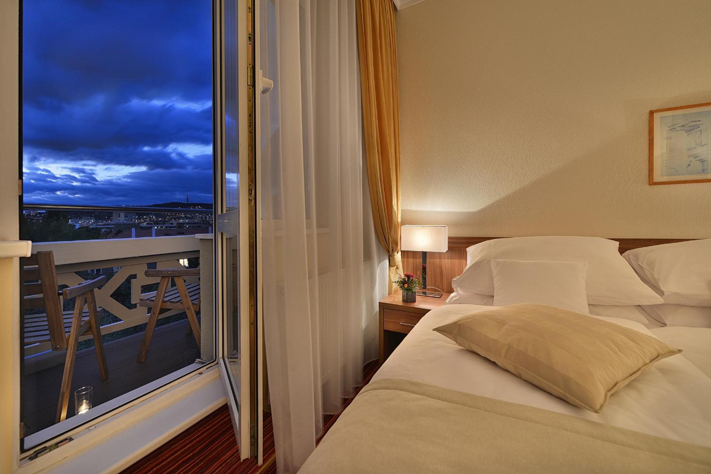ROOM, DOUBLE BED, TERRACE
