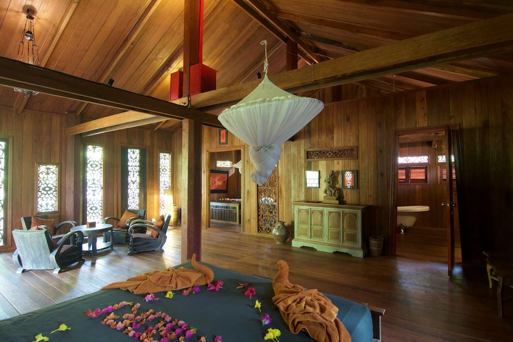 Rajabori Villas 18/50