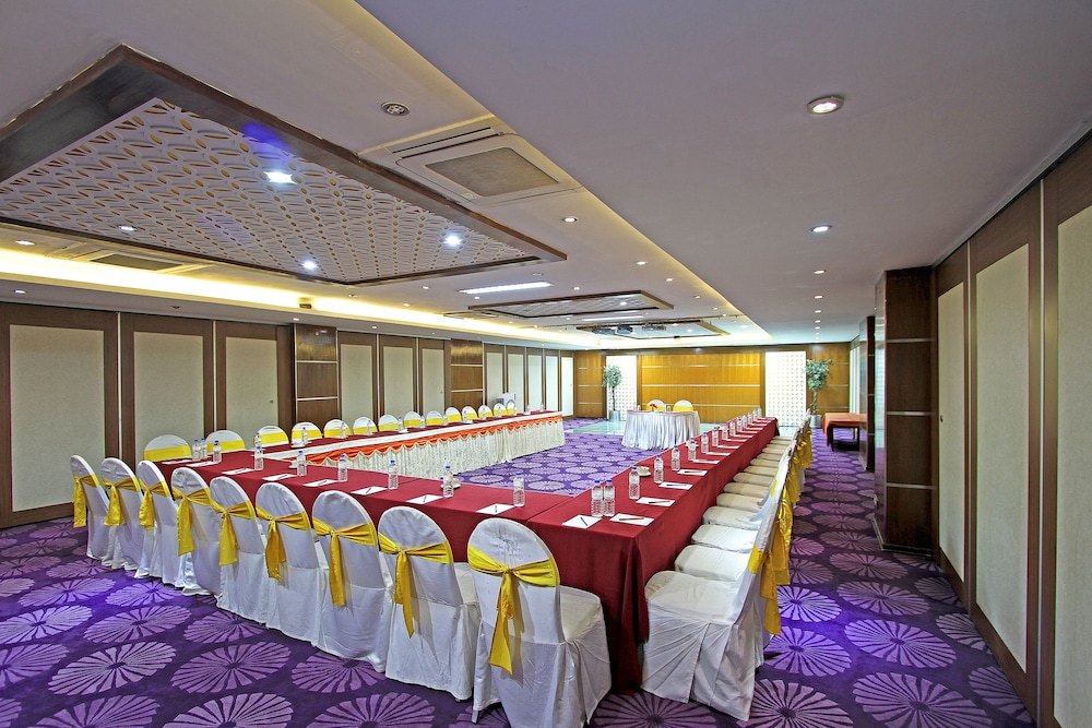 Citadel Sarovar Portico Bengaluru 38/60