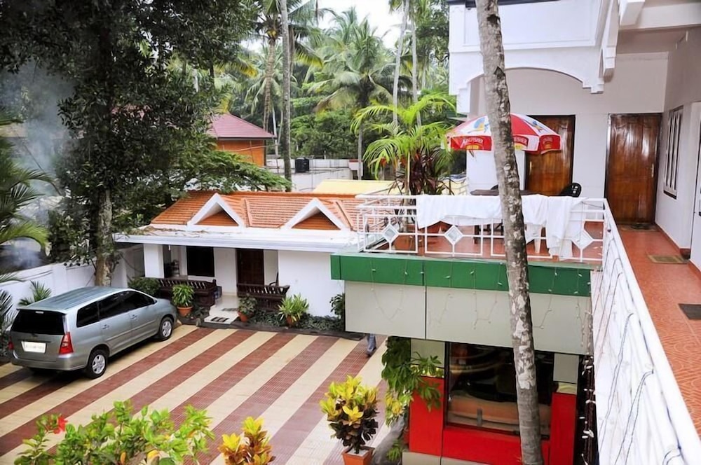 Akhil Beach Resort 6/34
