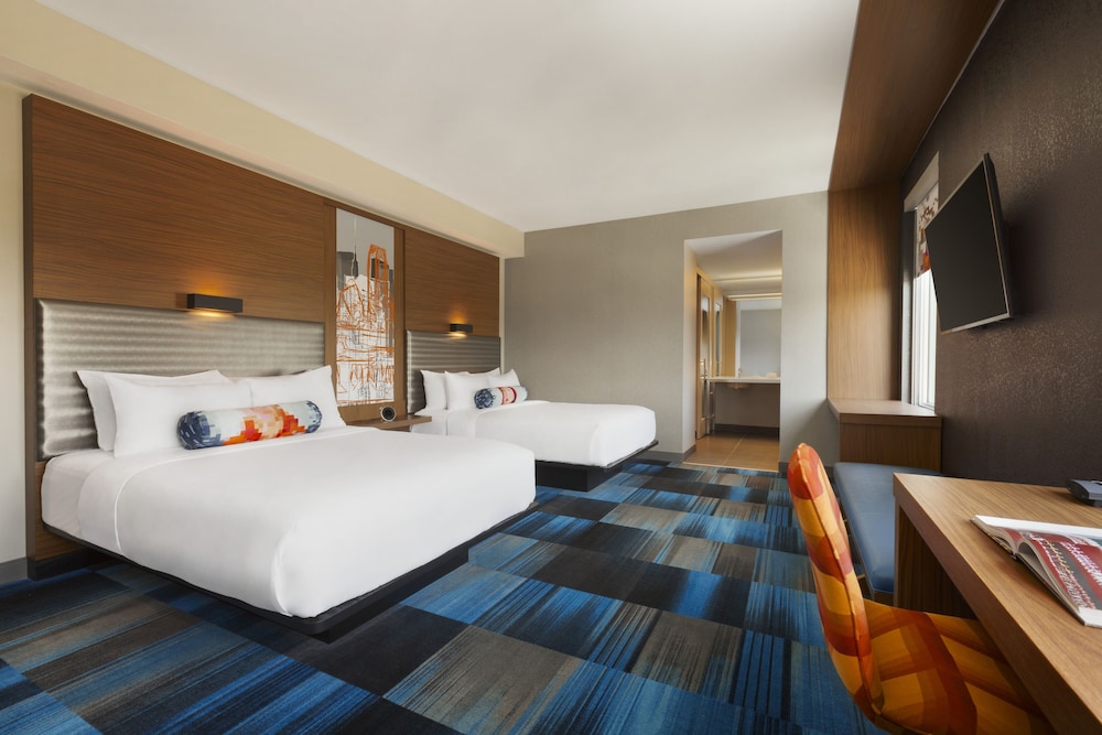 ROOM, 2 QUEEN BEDS, ACCESSIBLE
