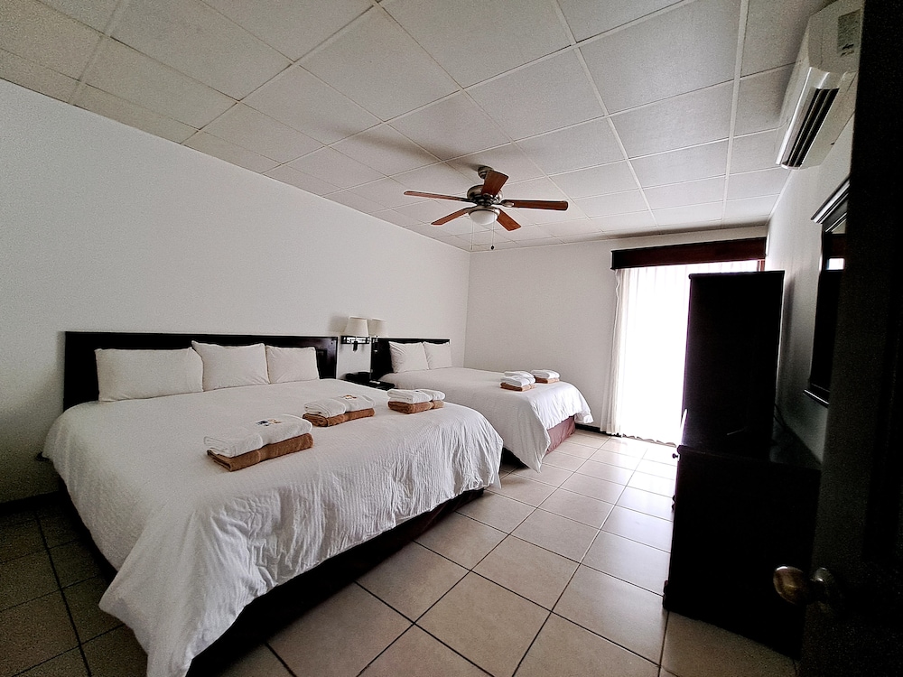 SUITE, VILLA