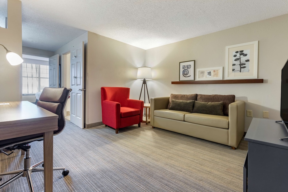 Country Inn & Suites By Radisson Lumberton Nc 21/34