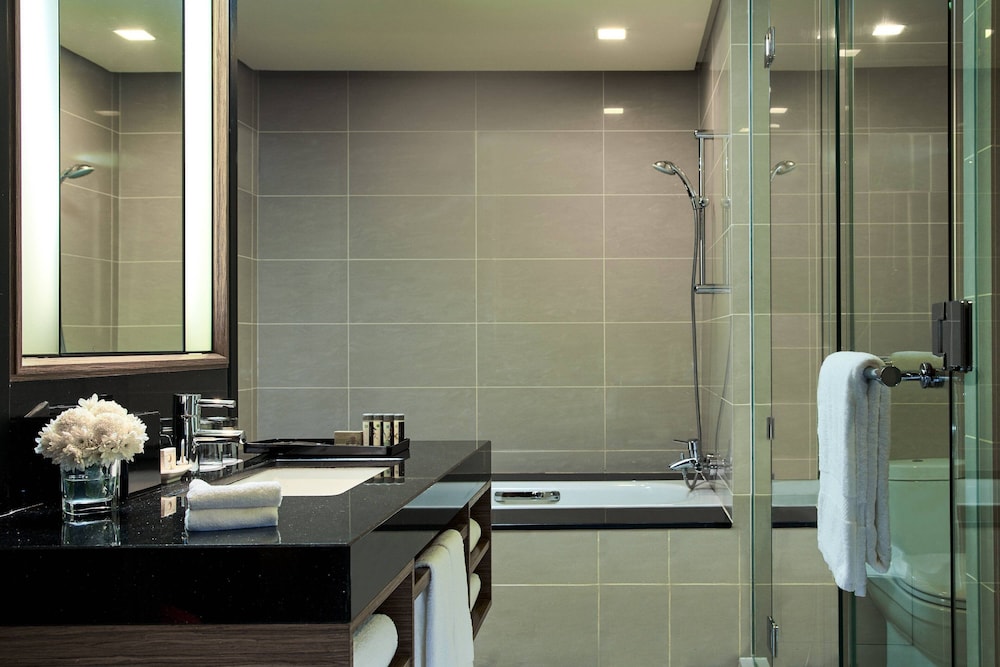 Renaissance Johor Bahru Hotel 12/56
