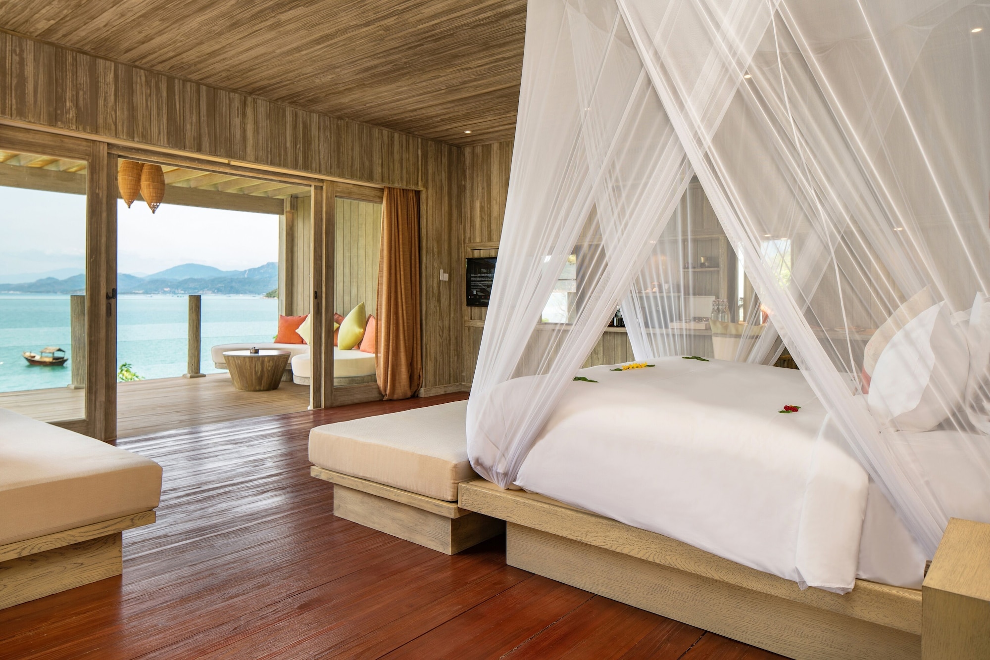 Pool, Villa, King Bed, Bay View