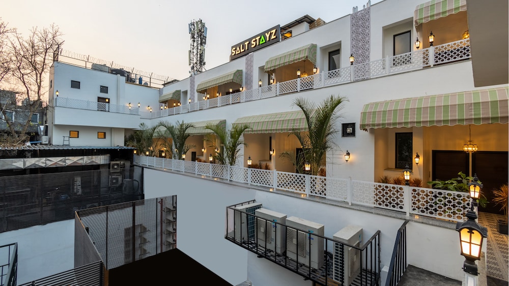 Saltstayz Autograph Connaught Place in DELHI