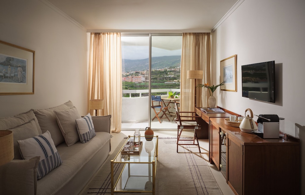 Precise Resort Tenerife 48/68