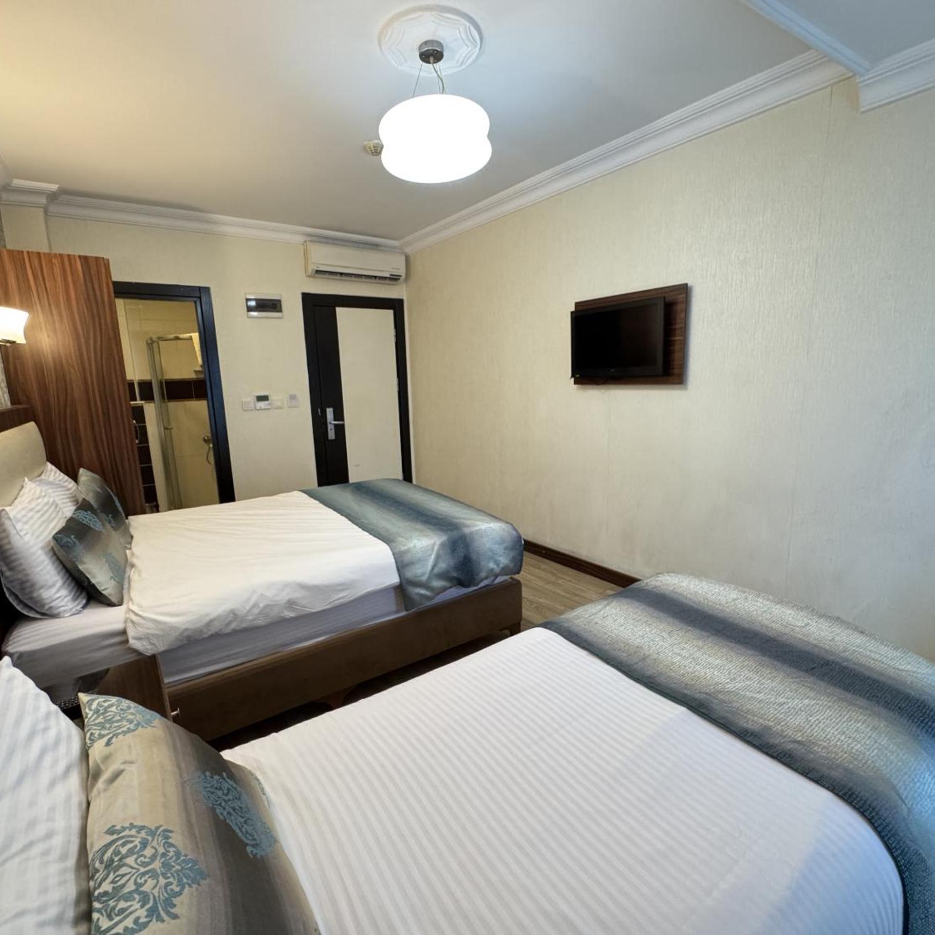 BULVAR HOTEL 18/50