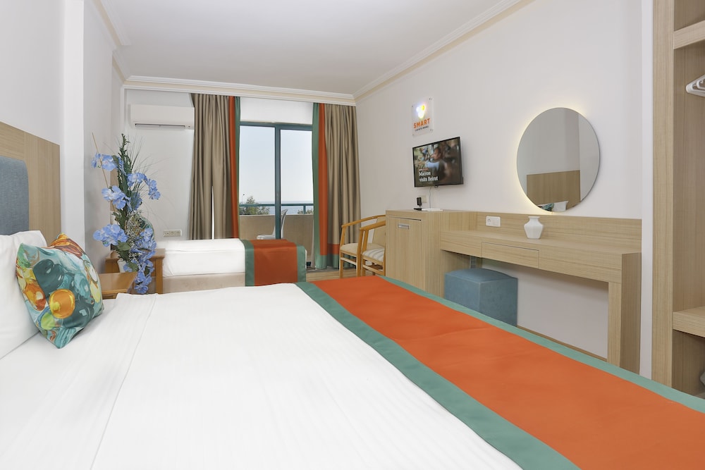 Club Hotel Mirabell 15/50