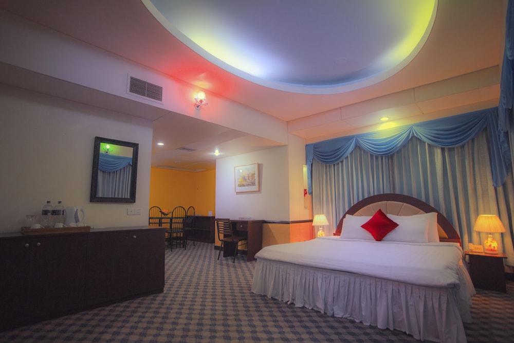 HOTEL 71 21/71