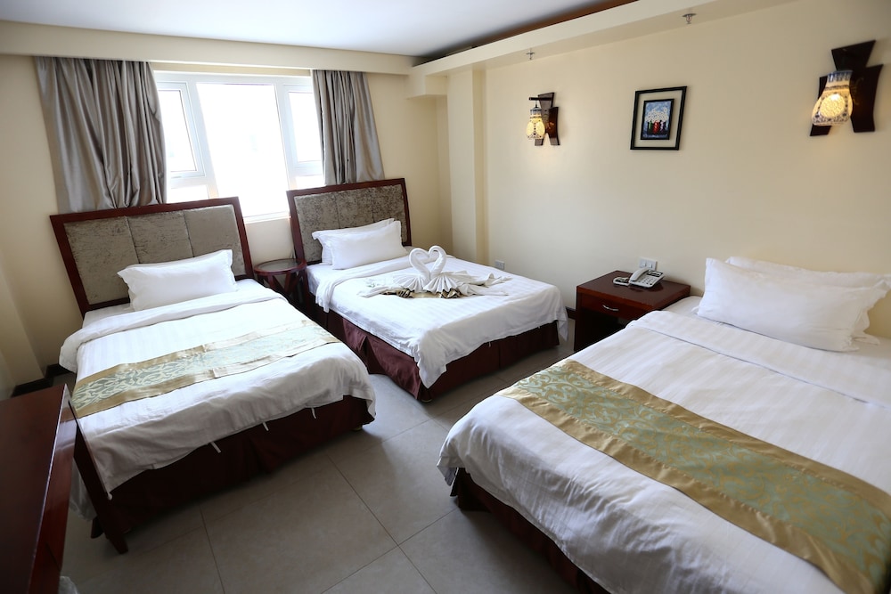Golden Phoenix Hotel Boracay 11/50