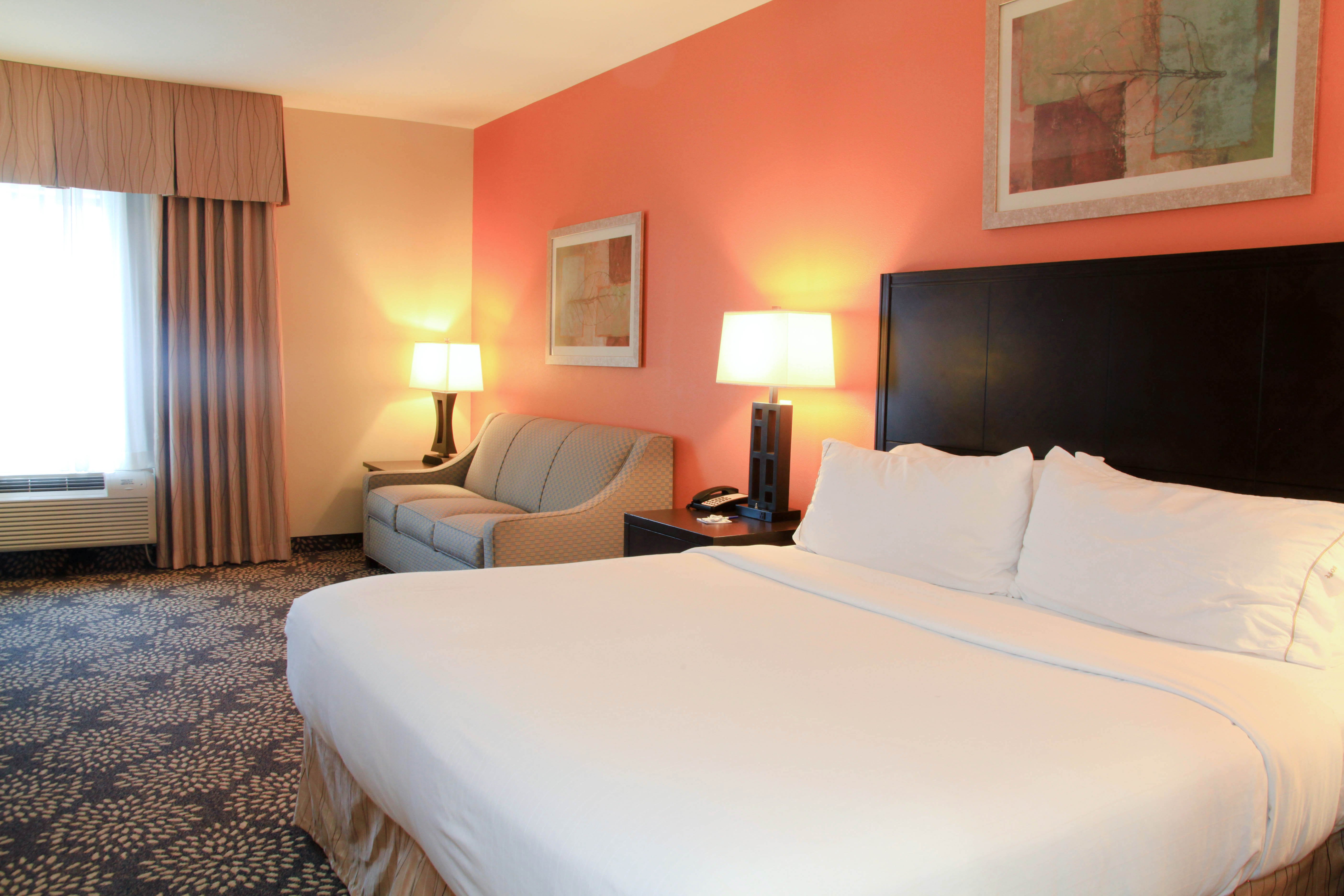Holiday Inn Express Hotel And Suites Grand Island 14/53
