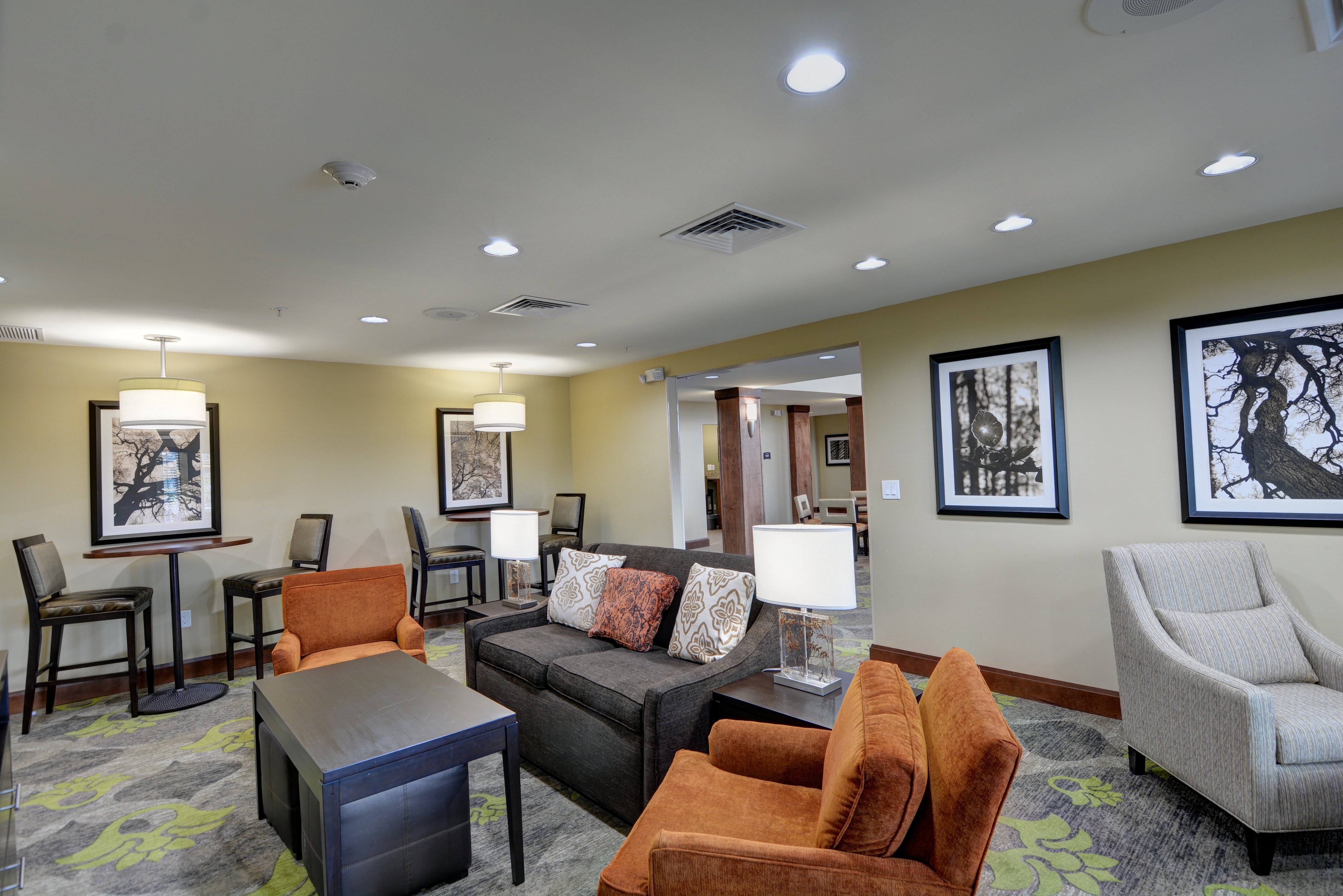 Staybridge Suites Lakeland West 12/34