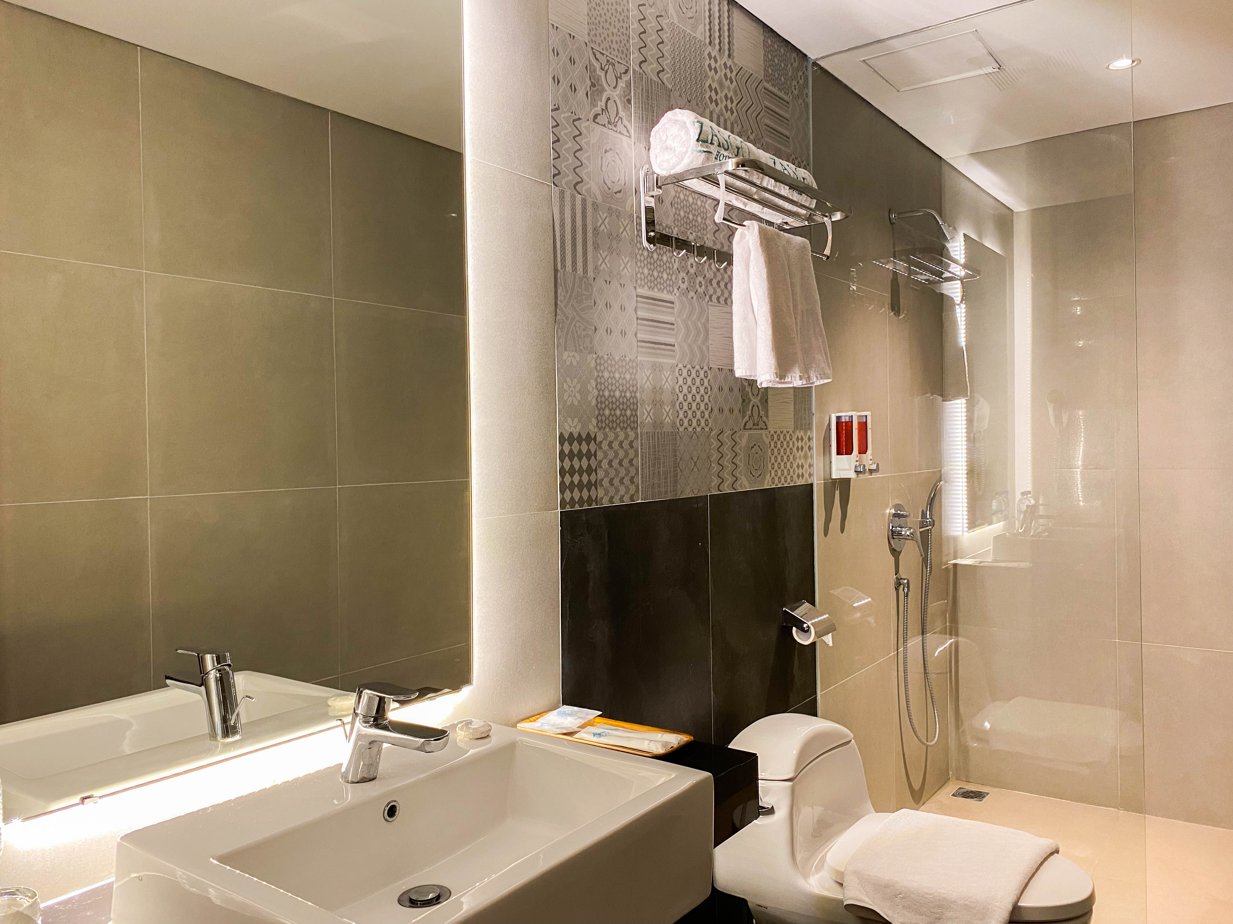 غرفة بريميير مفردة بإطلالة على البحر، Zasgo Hotel 3/4