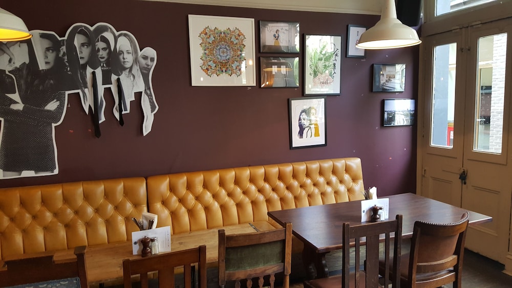 The Old Ship Inn Hackney 36/50