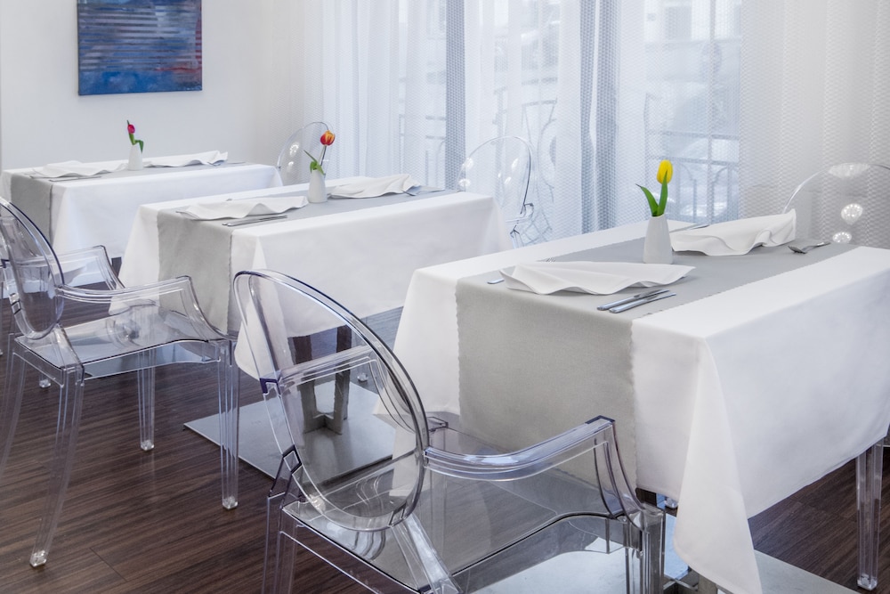 Luxury Spa & Wellness Hotel Prezident 58/68