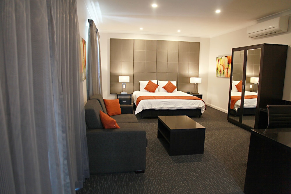 The Abbott Boutique Hotel 27/57
