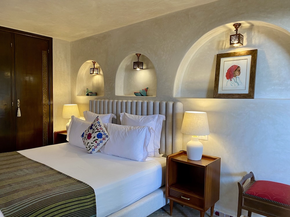 Kenz, Deluxe, King Bed, Terrace