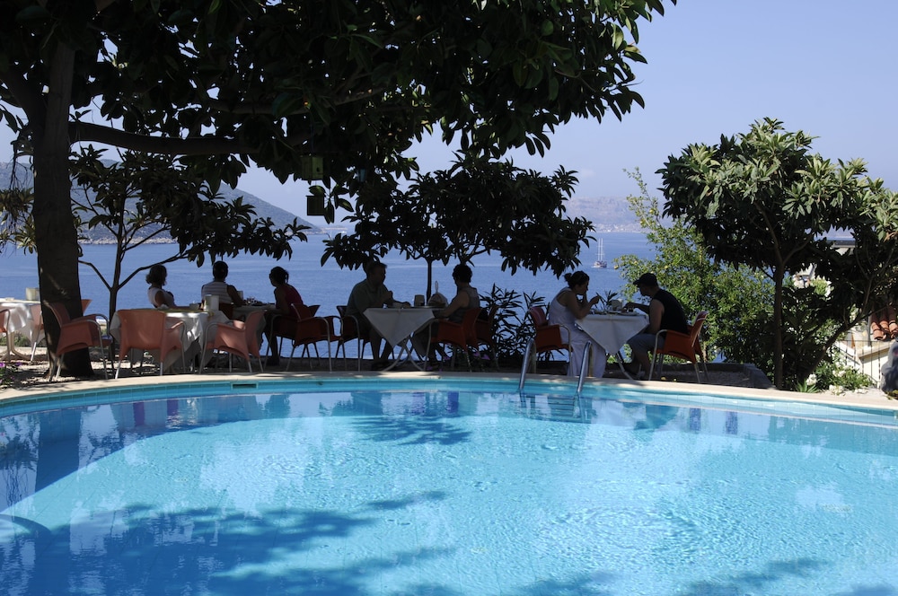 Kas Maki Hotel 27/50