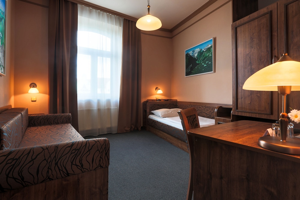 Hotel Victoria 23/42