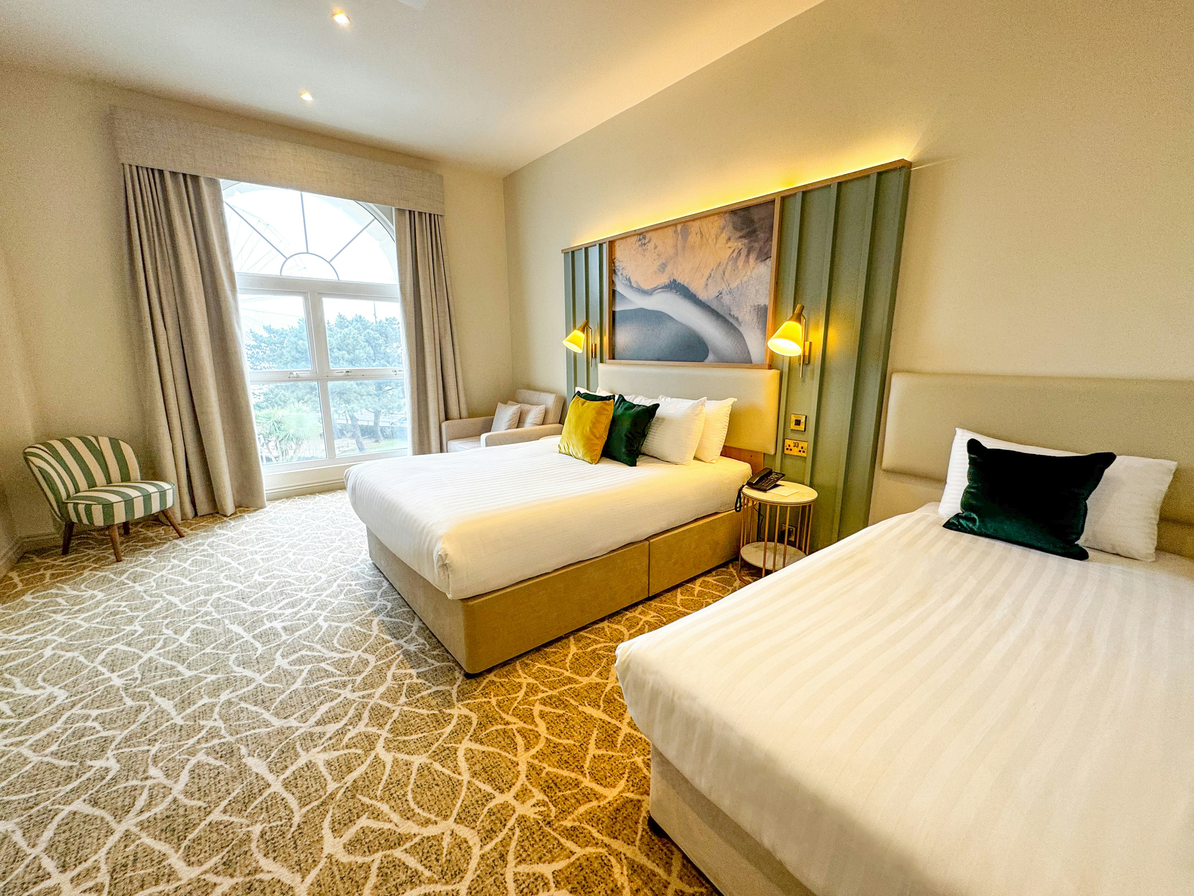 Hermitage Hotel 7/38